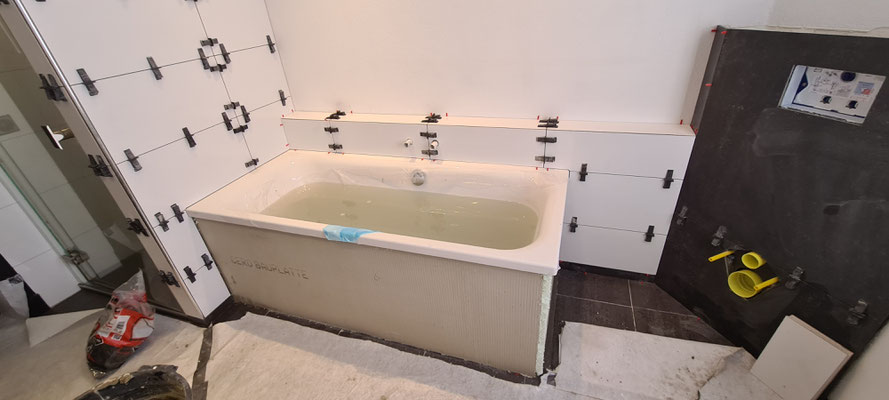BTK Tegelzetters Venlo - gedeeltelijke renovatie van badkamer te Roermond