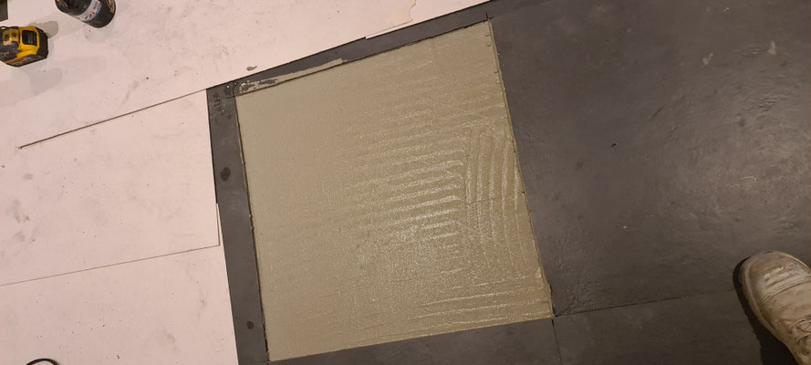 BTK Tegelzetters Venlo - reparatie tegelvloer te Reuver