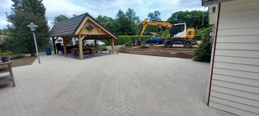 BTK Tegelzetters Venlo - straat- & grondwerk kavel te Velden
