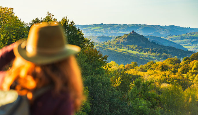 Chateau de Calmont et reportage avec l'OT d'Espalion Terres d'Aveyron