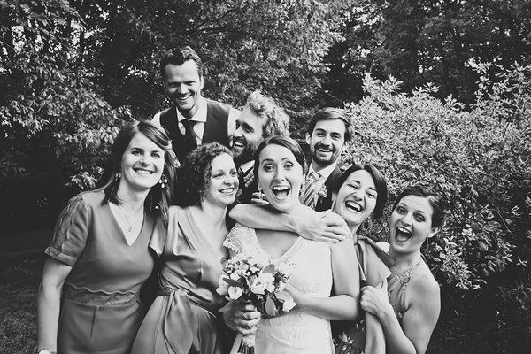 mariage-espalion-aveyron-photographe-nicomphoto-nicolas-martin-goudalie-bezonnes-rodelle-mariage-naturel-photos-de-groupe-portraits-