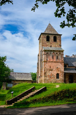Chapelle Romaine à bessuéjouls aveyron