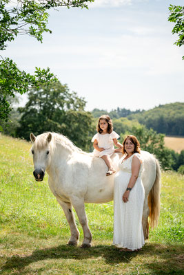 Shoot famille et animaux Aubrac Aveyron