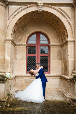 Lot wedding photographer filmmaker couples portraits stone chateau
