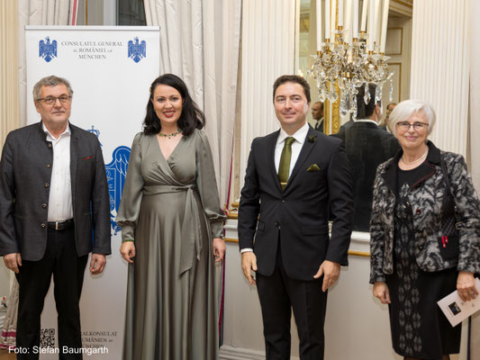 Feierlicher Empfang des Rumänischen Generalkonsulats München am 13.November 2024 im Rahmen des 25-jährigen Jubiläums der institutionellen Bayerisch-Rumänischen Zusammenarbeit im Hotel Bayerischer Hof. Foto: Stefan Baumgarth.