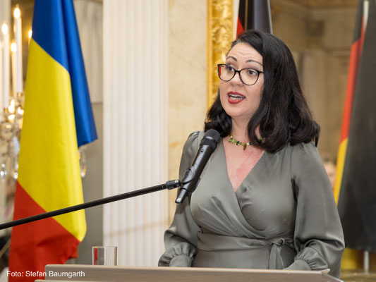 Feierlicher Empfang des Rumänischen Generalkonsulats München am 13.November 2024 im Rahmen des 25-jährigen Jubiläums der institutionellen Bayerisch-Rumänischen Zusammenarbeit im Hotel Bayerischer Hof. Foto: Stefan Baumgarth.