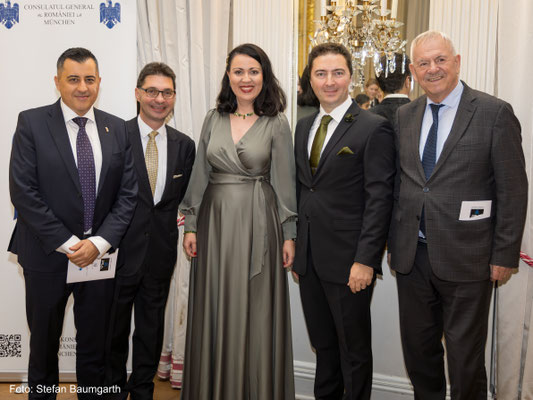 Feierlicher Empfang des Rumänischen Generalkonsulats München am 13.November 2024 im Rahmen des 25-jährigen Jubiläums der institutionellen Bayerisch-Rumänischen Zusammenarbeit im Hotel Bayerischer Hof. Foto: Stefan Baumgarth.