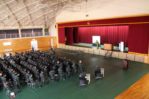 講演
