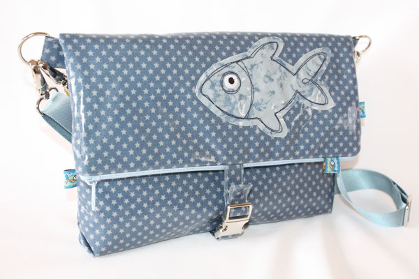 besch. Baumwolle Au Maison - Sternchen denim blue/dusty blue mit Fischapplikation