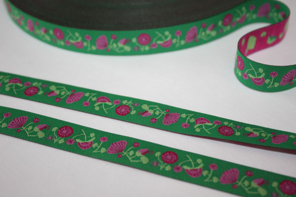 BLOSSOM - dunkelgrün - Design: blaubeerstern - EUR 1,80/m
