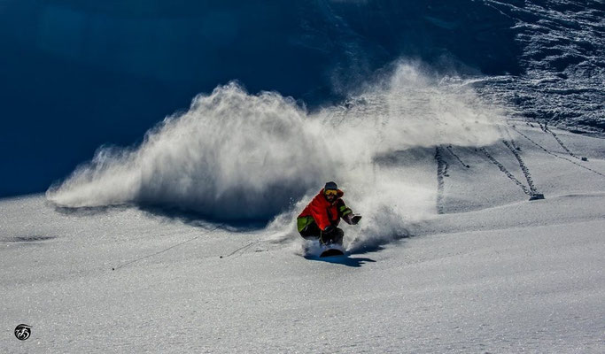 Rider : Jan C. Gyger / Picture: Tom Schäfer / Location: Saas Fee