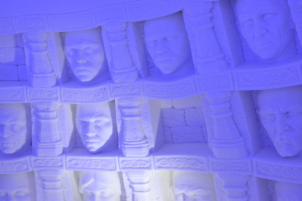 Schnee-Relief-Skulpturen von Game of Thrones
