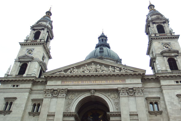 St. Stephans-Basilika, Budapest, von außen