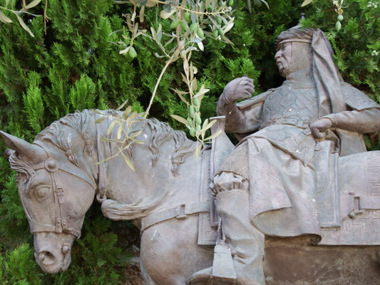 Kasimir, Cäsar, Fredi und Kerl sehen Kreuzritter in Israel