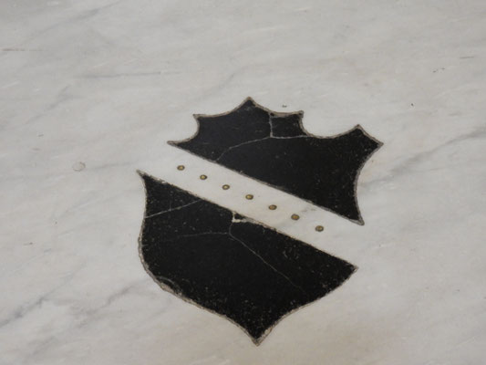 Grabplatte in Santa Croce