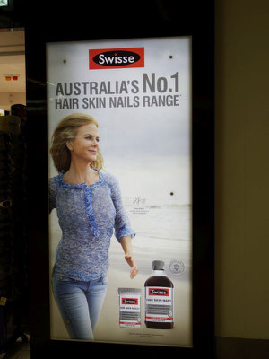 erste Begegnung im Flughafen Adelaides: Australias Number 1 - Nicole Kidman!