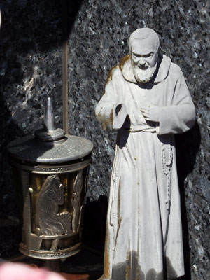 ein Besuch auf dem Friedhof Adelaides