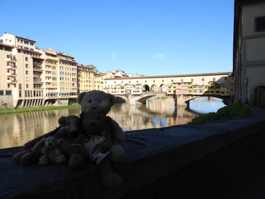 wir - Kasimir, Cäsar, Fredi und Kerl - vor der Ponte Vecchio