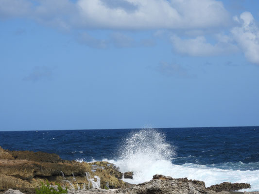 der atlantische Ozean, Gischt wie in der Bretagne