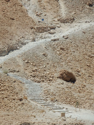 Masada, Schlangenpfad zum Tafelberg