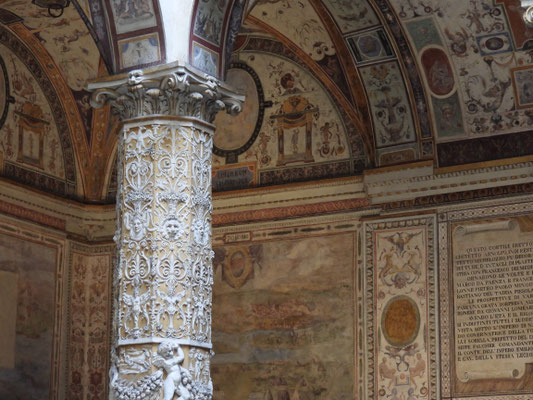 Säule im Palazzo Vecchio
