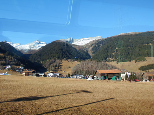 Schweizer Bergwelt mit und ohne Schnee