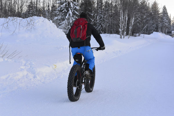 Fahrradfahren in Lappland