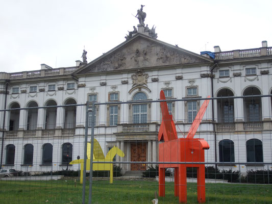 Pegasus-Figuren vor der Nationalbibliothek