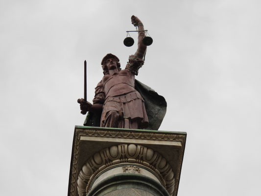 Justitia, fast 500 Jahre alt
