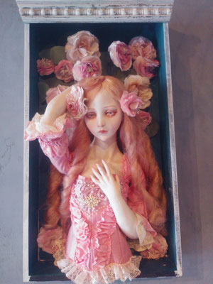 清水真理人形作品集「WACHTRAUM(白昼夢) - Doll Artist Mari 清水真理人形作品集「WACHTRAUM(白昼夢) - Doll Artist Mari