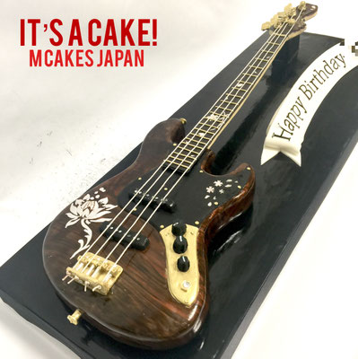 楽器ベース立体ケーキ【誕生日/イベント/オーダーメイドケーキ】