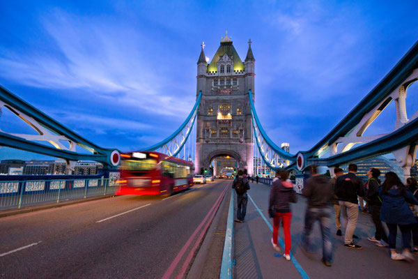 Michael Bremer Towerbridge at night