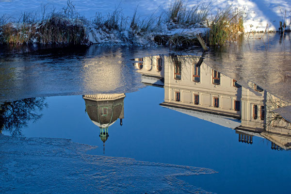 Winterliche Spiegelung