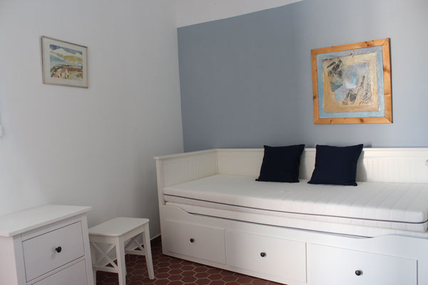 Zweites Schlafzimmer