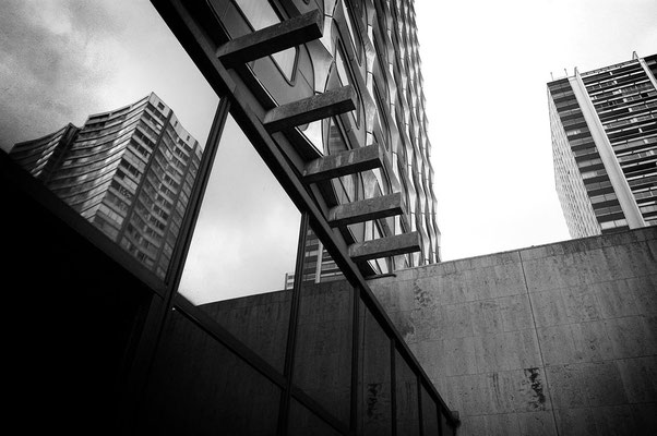 graffmatt photographie d'art photo cadre ville paris paysage urbain architecture noir et blanc