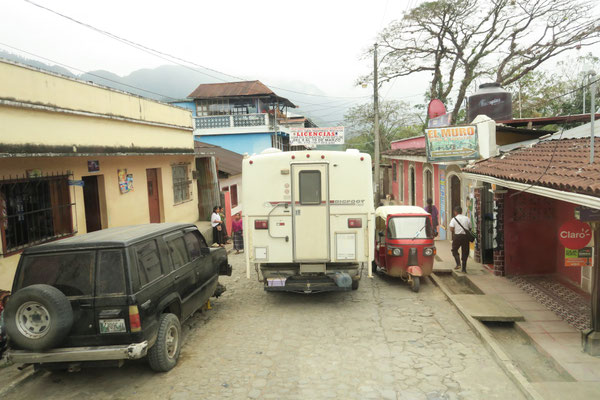 Enge Strassen in Chichi Castenango