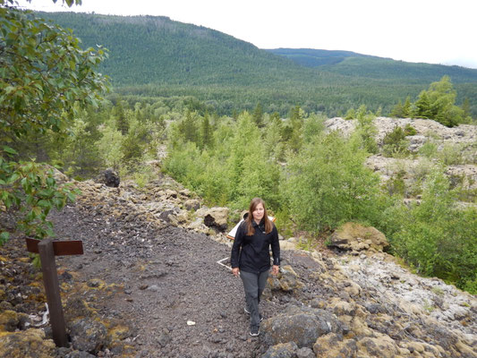 Wanderung durch Vulkanfelder