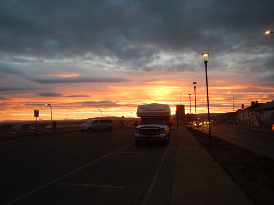 Schlafplatz in Punta Arenas, direkt an der Magellanstrasse