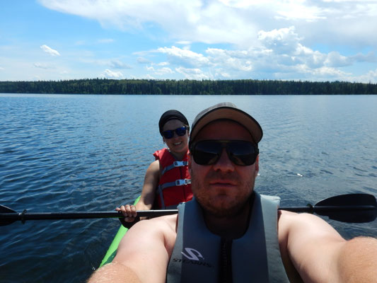 Die erste Kajaktour in Kanada auf dem Cobb Lake