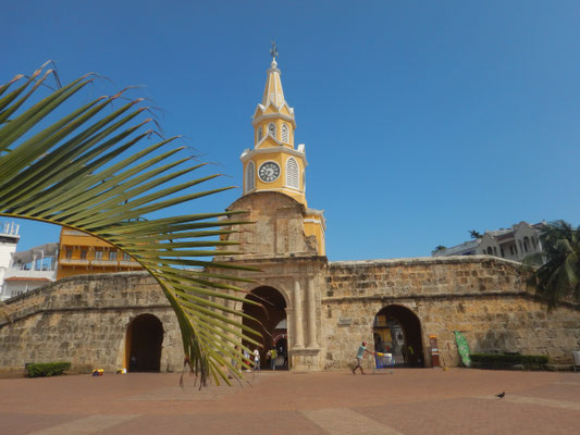 Torre del Reloj-Uhrenturm