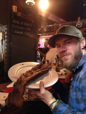 auch in Uruguay wird nicht mit Fleisch gegeizt...