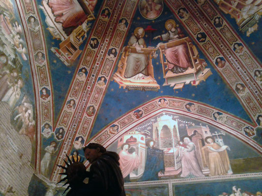 Affreschi del Cappellone - Basilica di S. Nicola