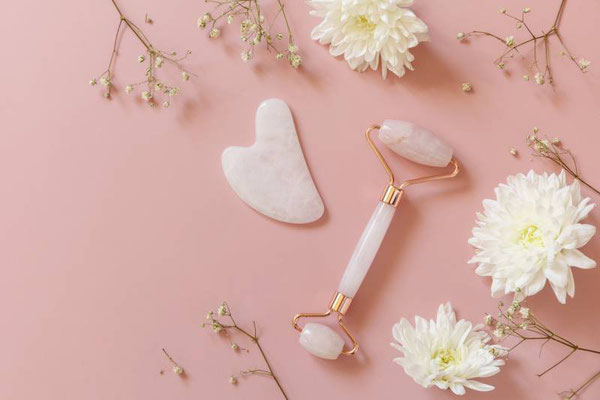 outils-quartz rose-massage-visage-nice