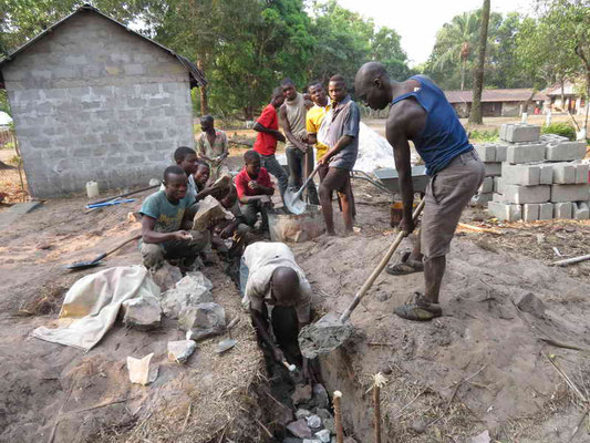 Fundament wird betoniert