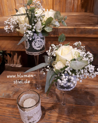 väschenfüllug vintage bohowedding tischschmuck locationdeko hochzeit hochzeitsblumen heiraten enzkreis tischdeko wimsheim blumenstiel hochzeitsdeko hochzeitsfloristik location trauung blumenfürdielocation raumschmuck schmuck