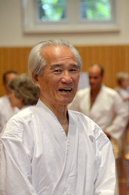 Sensei Tsutomu Ohshima - Master of Shotokan Karate