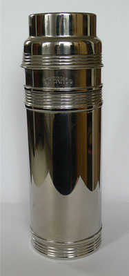 American Thermos Bottle Co., Norwich. Conn.,  No. 601, Speisebehälter nach 1913, Preis  1,18 Dollar nach Patent US13093 und Design Patent von R. Burger