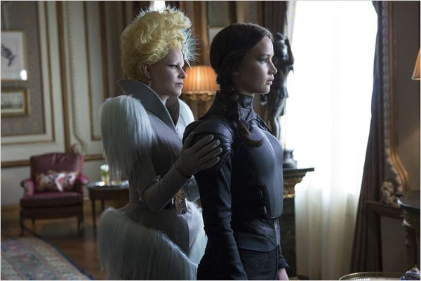 Hunger Games - La Révolte : Partie 2 de Francis Lawrence - 2015 / Anticipation - Science-Fiction