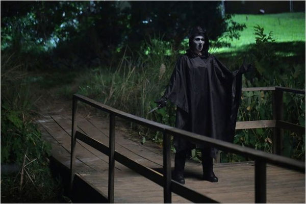 Scream de Dan Dworkin & Jay Beattie - 2015 / Série - Horreur - Slasher