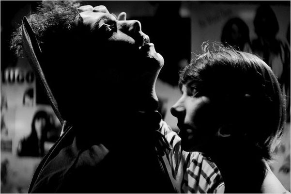 A Girl Walks Home Alone At Night de Ana Lili Amirpour - 2014